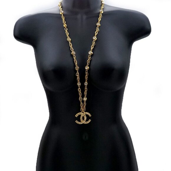CHANEL Large CC Logo Rhinestone Pendant Necklace 31" Gold Tone Auth w/Bag - Picture 1 of 6
